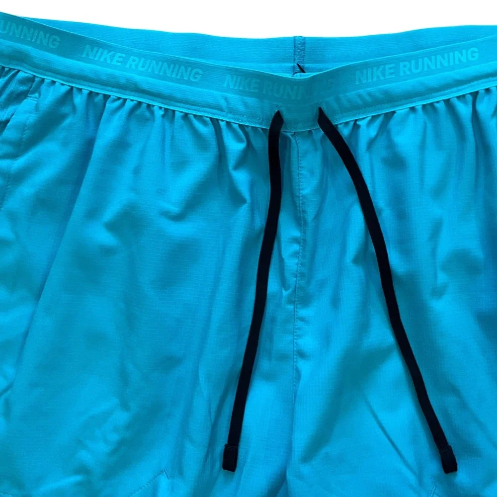 Nike Stride Dri-FIT 7 Inch Running Shorts Mens Large Baltic‎ Blue DM4759-345 NWT